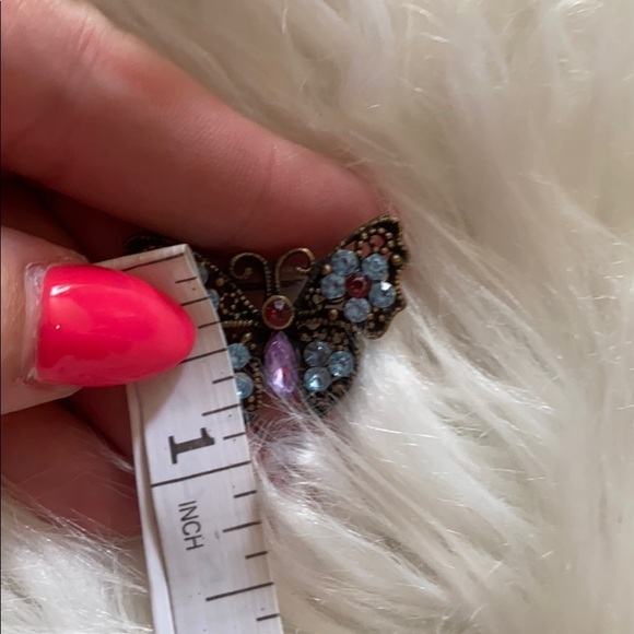 Butterfly Brooch - Picture 5 of 5